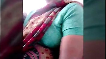 Marathi Aunty boobs pressed with blouse