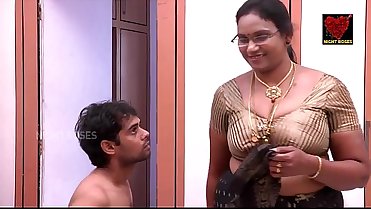 Indian House Wife Aunty Hot Romance with Teenage Boy