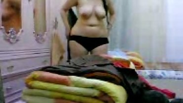 Hot and big asss mom get dressing