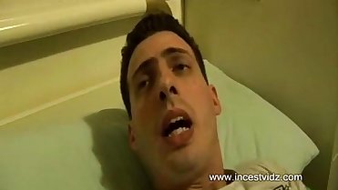 Gelose Mom seduce her Son