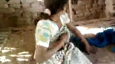 young punjabi boy fucked his friend sexy mom ass and pussy while she worked