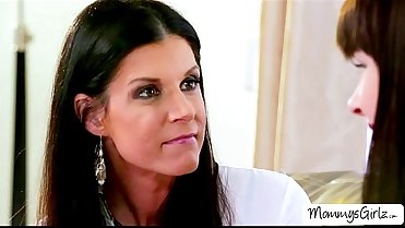 Mommy India teaches Hannah to masturbate and techniques