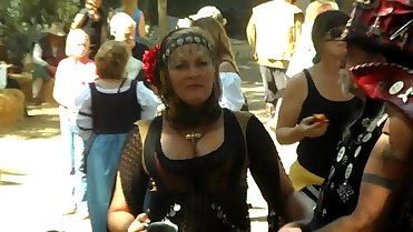 jacking in my pants hunting moma tits at the fair1