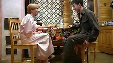 The Perfect Fucking Mom !