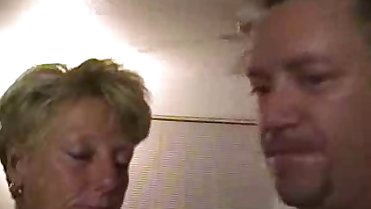 Submitted milf Chris taking a facial (Milfs & Moms)