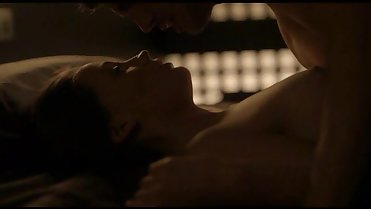 Maria Hervas desnuda en en el corto The Moment After