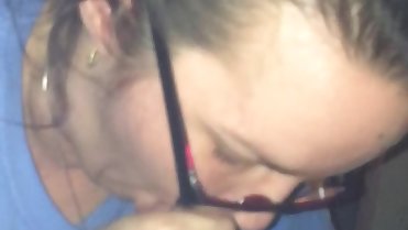 38 yr old mom from Hobe Sound, Florida blows me and swallows