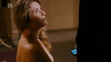 Mother is naked for son