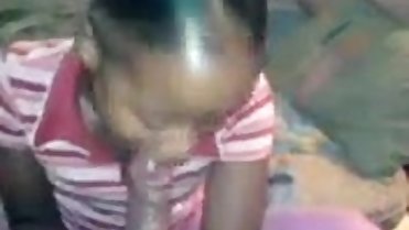 Black bitch give blow job while moms gone