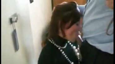 Amateur Milf Blowjob with cum in mouth and swallow