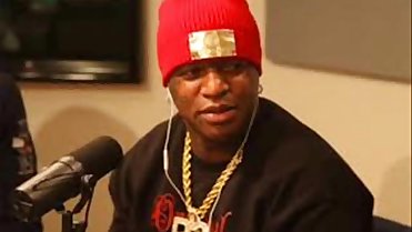 THIS IS HOT ALL ARTISTS MOST FANS DEDICATES ARTISTS TRACKS FOR ALL ARTISTS